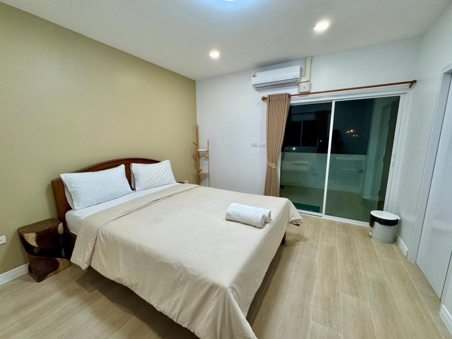 Privaterayong Hotel Exterior foto